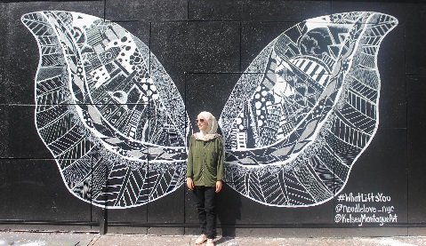 الفنانة لينة أبو جرادة